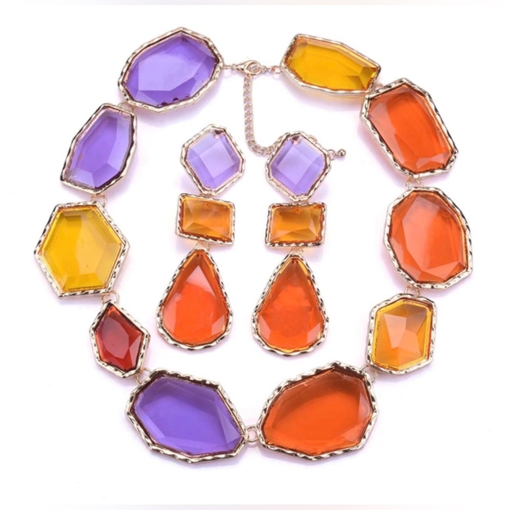 New Zara Resin Drop Earrings ~ New Colors: Clear or Tricolor - Picture 11 of 16